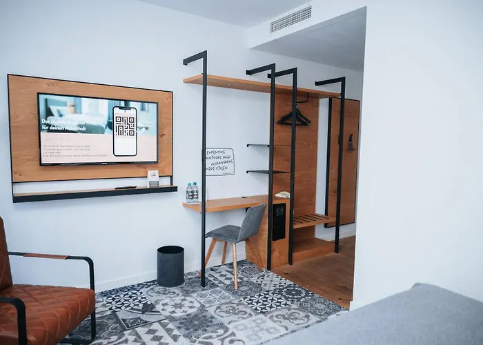 Coffee Fellows Hotel 3*